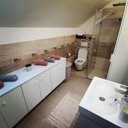 Διαμέρισμα Apartman Amalka *