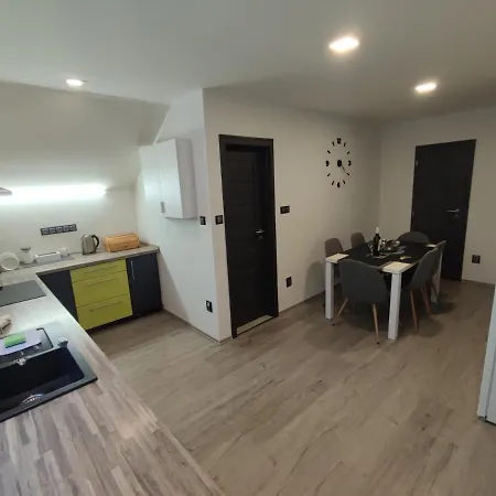 Διαμέρισμα Apartman Amalka Karolinka